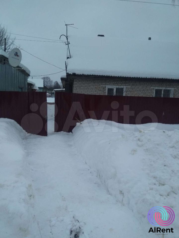 Дом 40 м² на участке 6 сот.