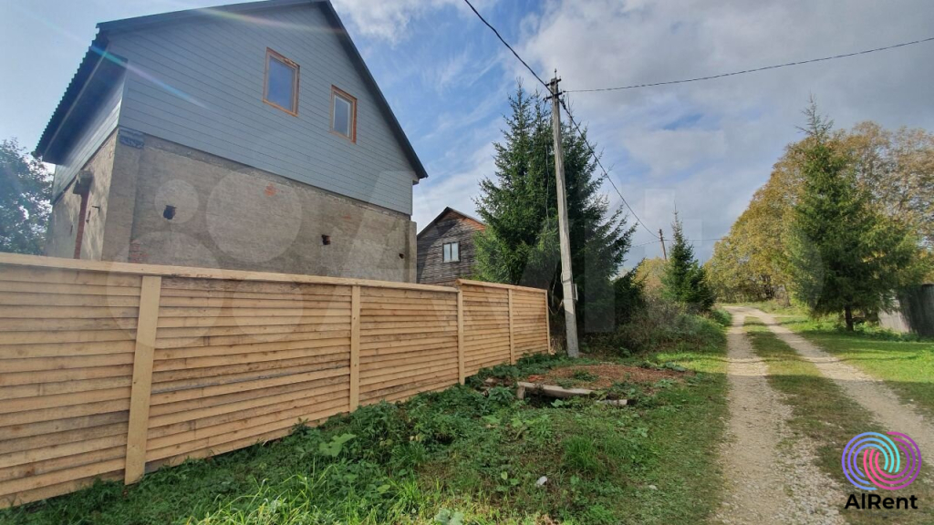 Дом 50 м² на участке 8 сот.